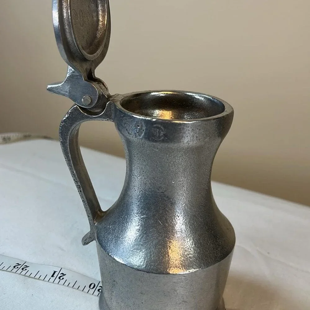 Vintage Wilton Armetale Lidded Ale‎ Pitcher Flagon Tavern Pub Props